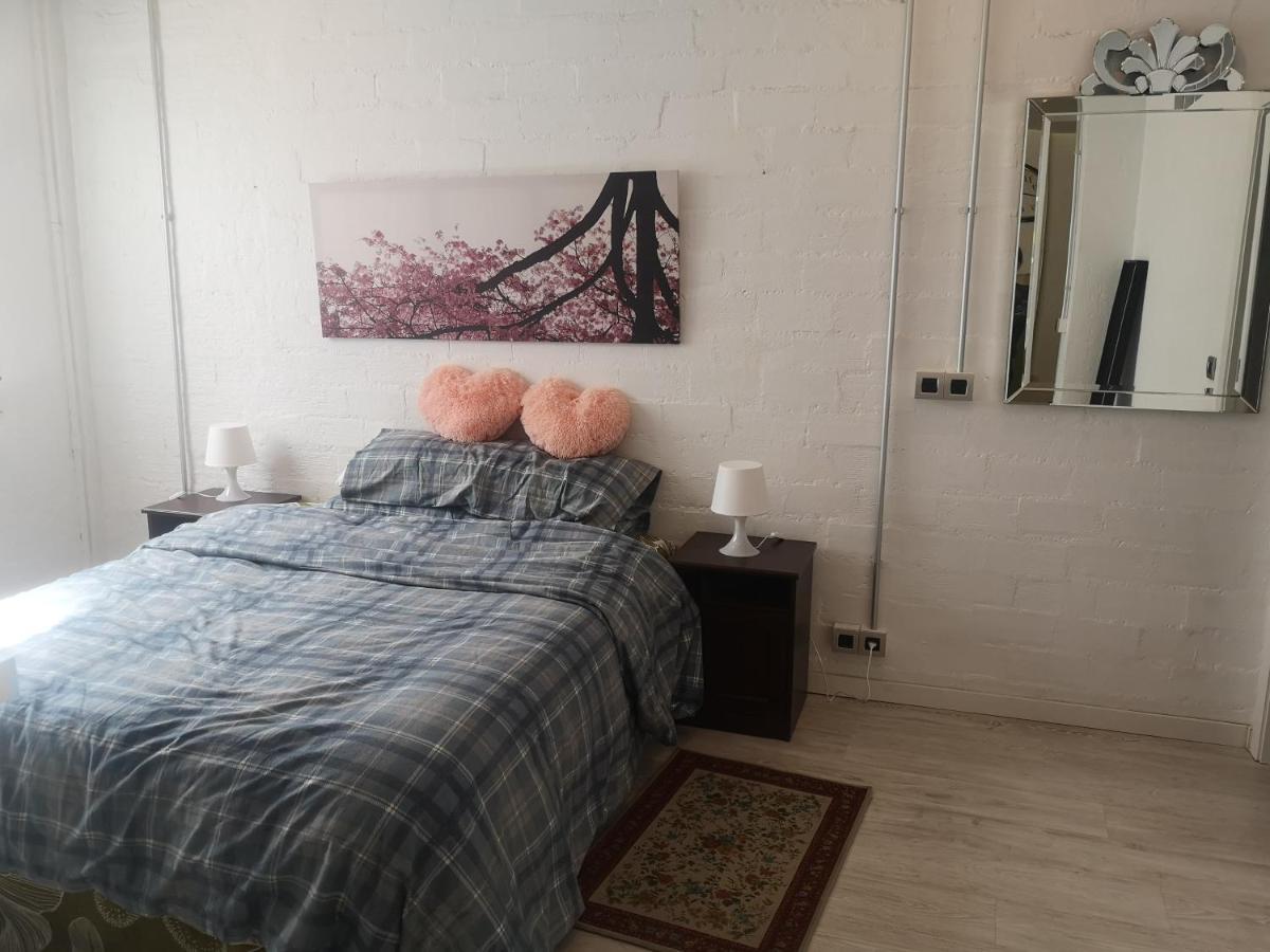 Апартаменты Apartamento Rosa Puerta Del Sol Мадрид Экстерьер фото