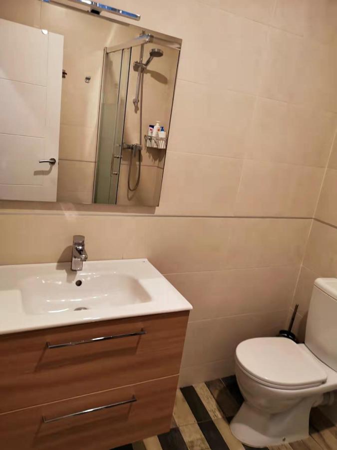 Апартаменты Apartamento Rosa Puerta Del Sol Мадрид Экстерьер фото